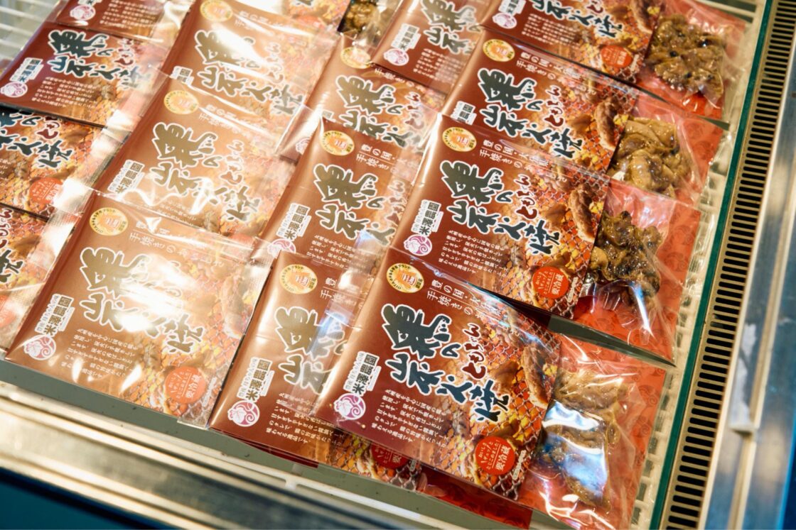 数は多くありませんが自社製品も好評